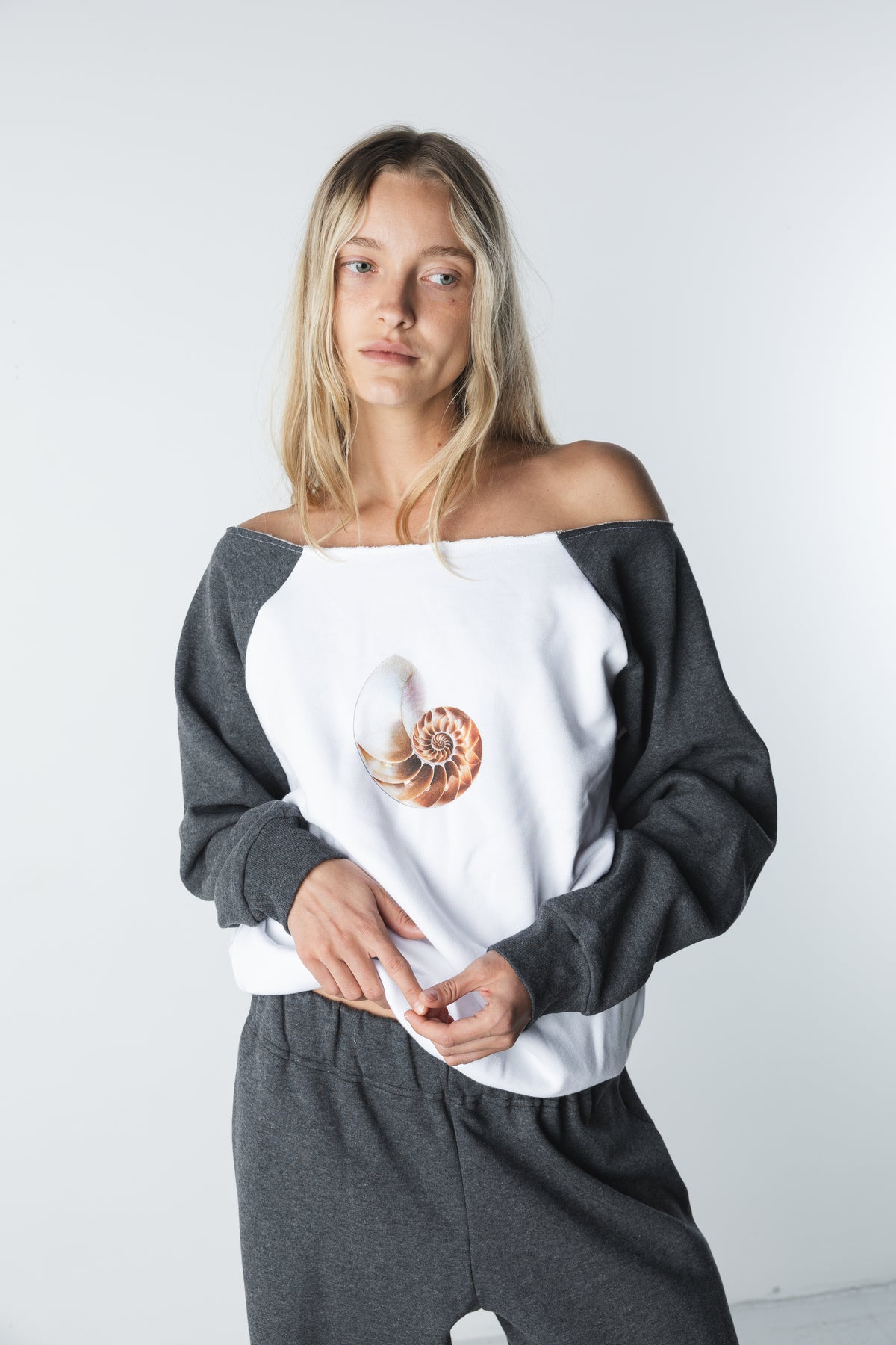 Fossil Crewneck